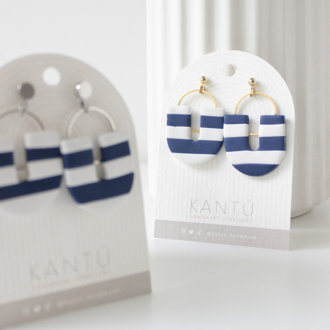 Pendientes Navy U