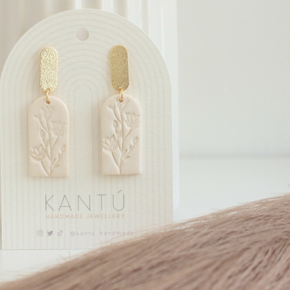 Pendientes Flora